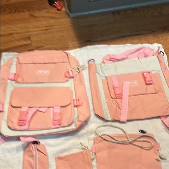 Back Pack - Picture 6 of 12